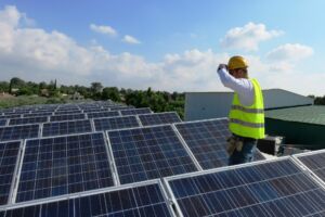Investiția în panouri solare, o idee excelentă de afacere