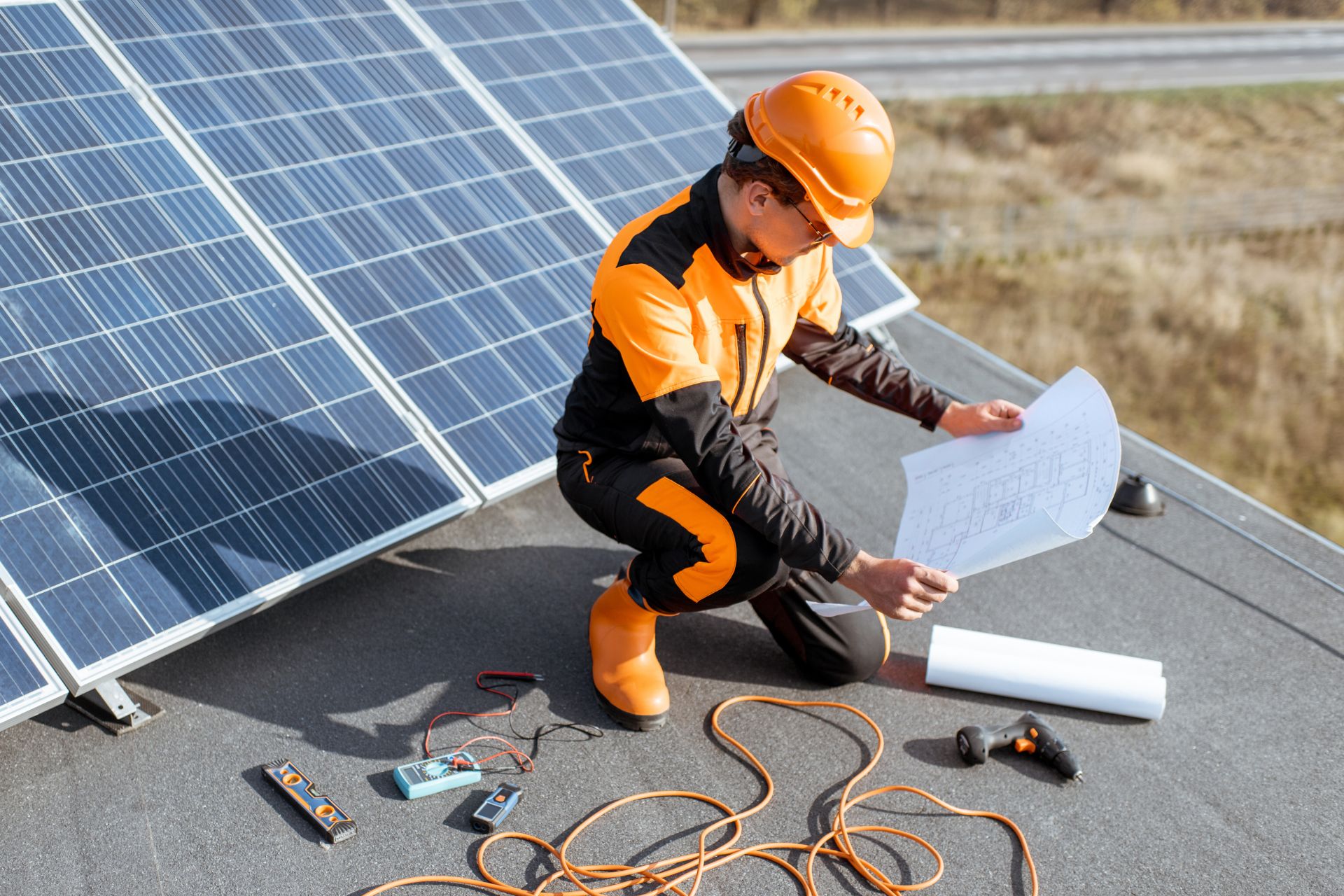 Panouri solare pentru afacere – de câte am nevoie?