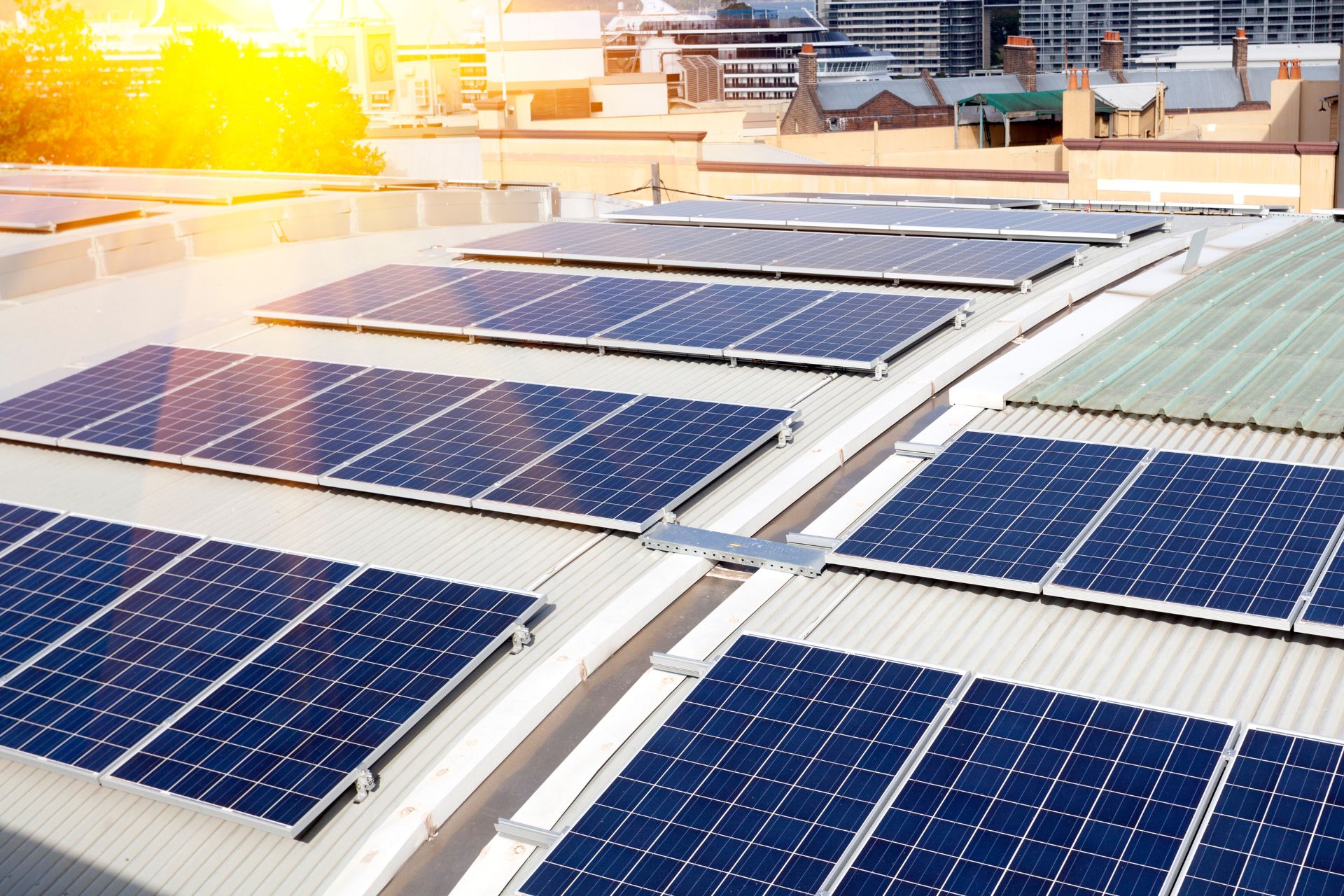 Panouri solare fotovoltaice pentru orice tip de business