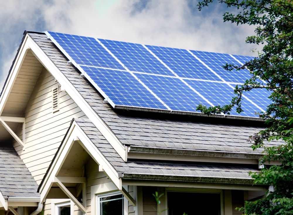 Baterii solare și stocarea energiei verzi
